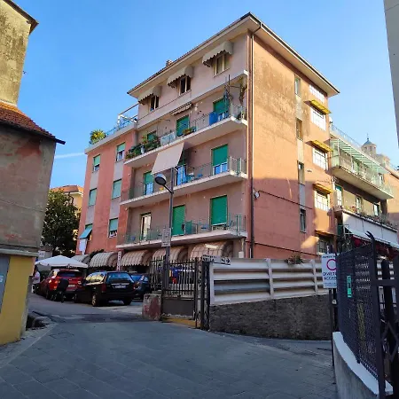 Incantevole Sul Mare - Borgo Marina Apartment Imperia